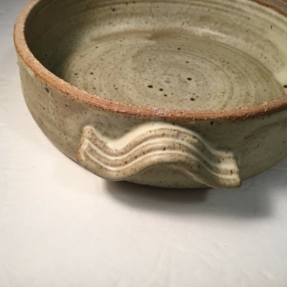 Danica Pottery Casserole Serving Round Dish With Lid 7 in diam x 1.75 in Deep - Picture 7 of 7